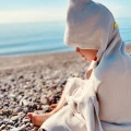 pebble_hooded3_1800x1800.jpg.webp